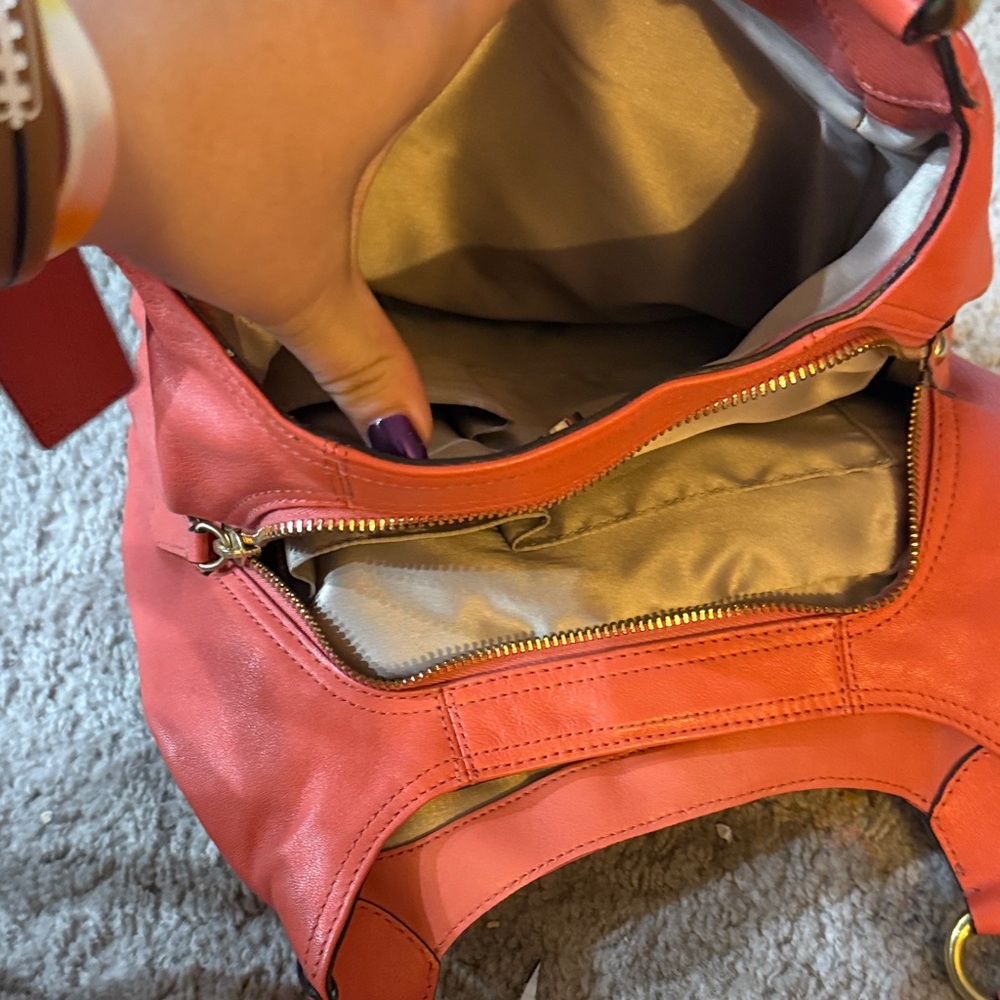Coach Coral Leather Shoulder Bag - Picture 3 of 5